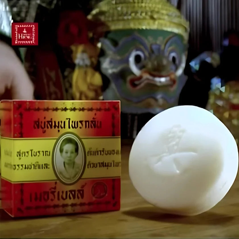 Madame Heng Tvål Original Formula 160 g tall- och ingefäraväxter för en originell kroppsdoft, akne och exfoliering. Thailand