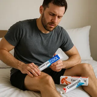 Homme appliquant du gel Counterpain sur sa jambe pour soulager des douleurs musculaires persistantes. 