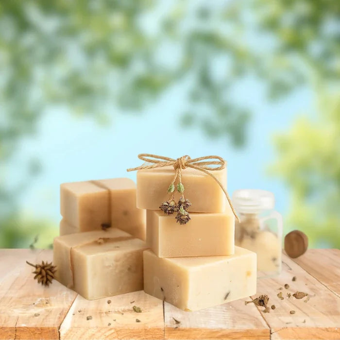 Sapone con piante ed erbe rare provenienti dalla Thailandia.